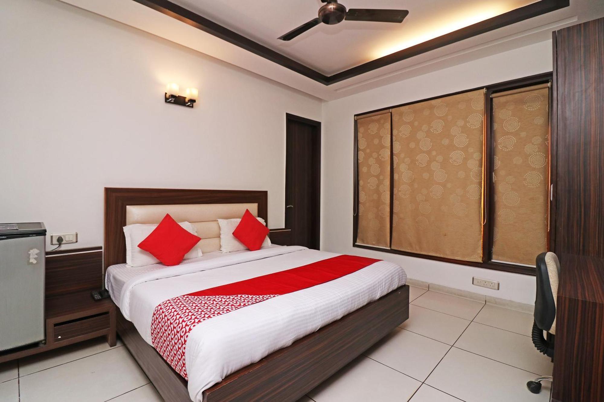 Wonderland Inn Near Aravali Biodiversity Park Gurgáon Exteriér fotografie